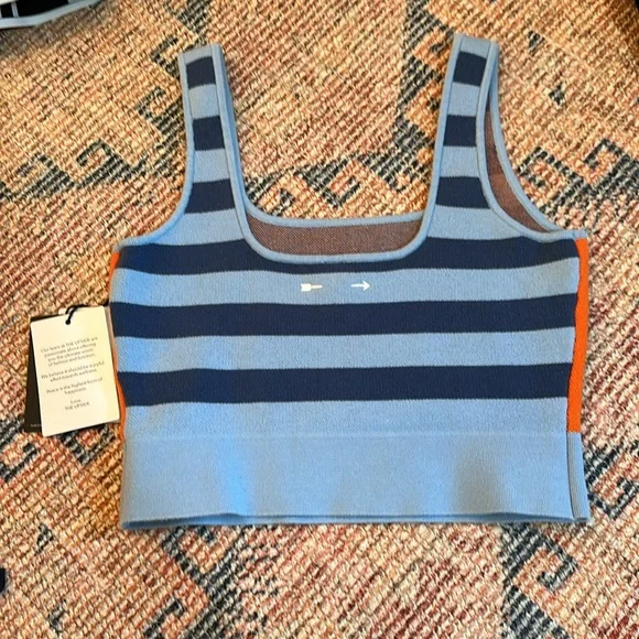 The Upside Borderline Tillie Crop *NWT - Picture 4 of 6